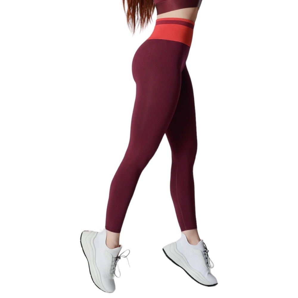 Fabletics High-Waisted Seamless Leggings 7/8